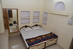 Hotel O Ambika Guest House, Pushkar