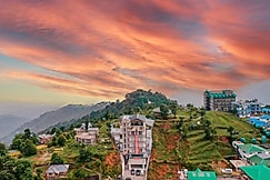 Aliza Inn And Suites By SRS Hotels, Dharamshala