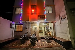 SHREE SHAKTI PRASAD LODGE, Solapur