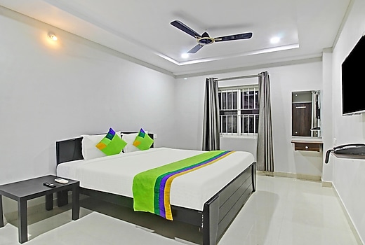 Itsy Hotels Sunrise Grand, Hitech City