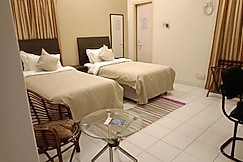 The House of 27  Boutique HomeStay Close to Lucknow Airport, Lucknow