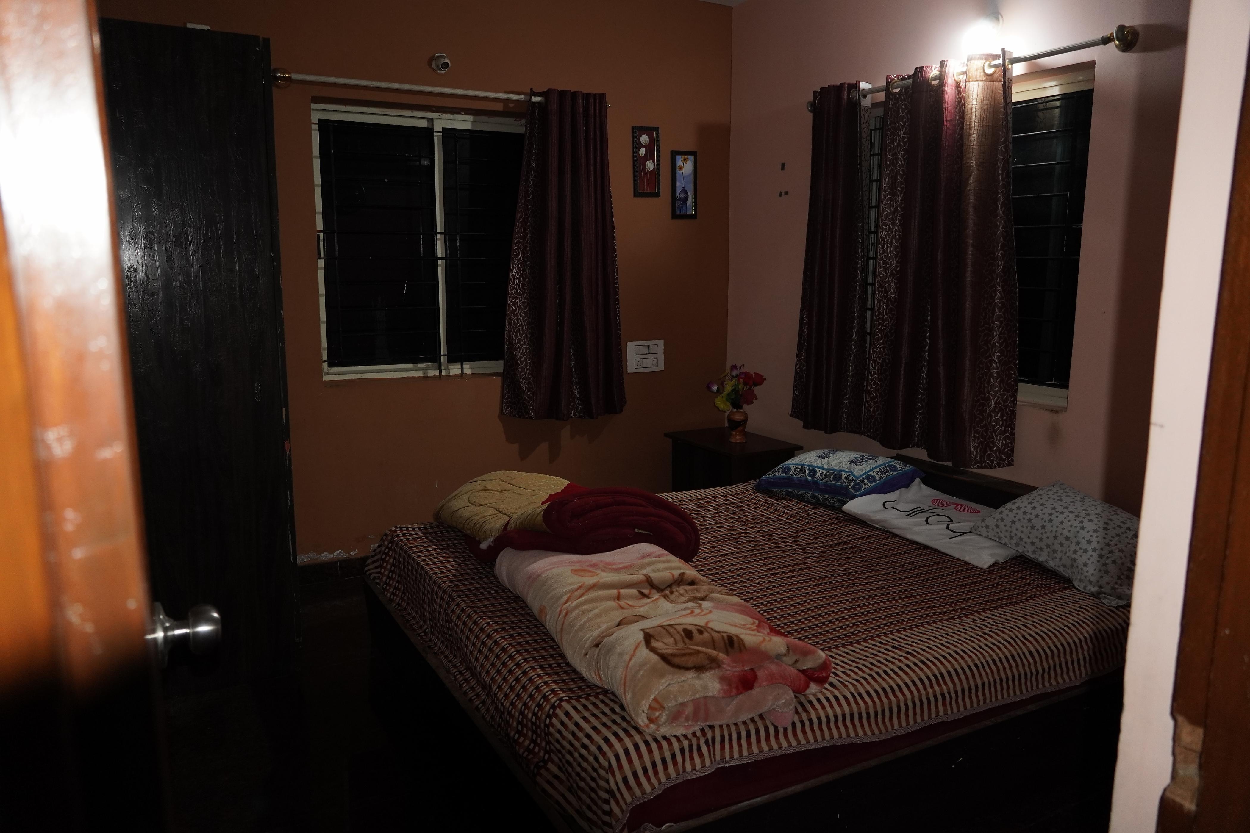 Lovely 3-Bedroom holidayhome in heart of bangalore - Tap to explore photos