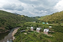 Himkosi Farm by the River, Almora