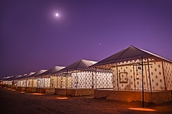 The Carvaan Resort