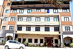 Aadrika Residency & Tandoor N Curry, Varanasi