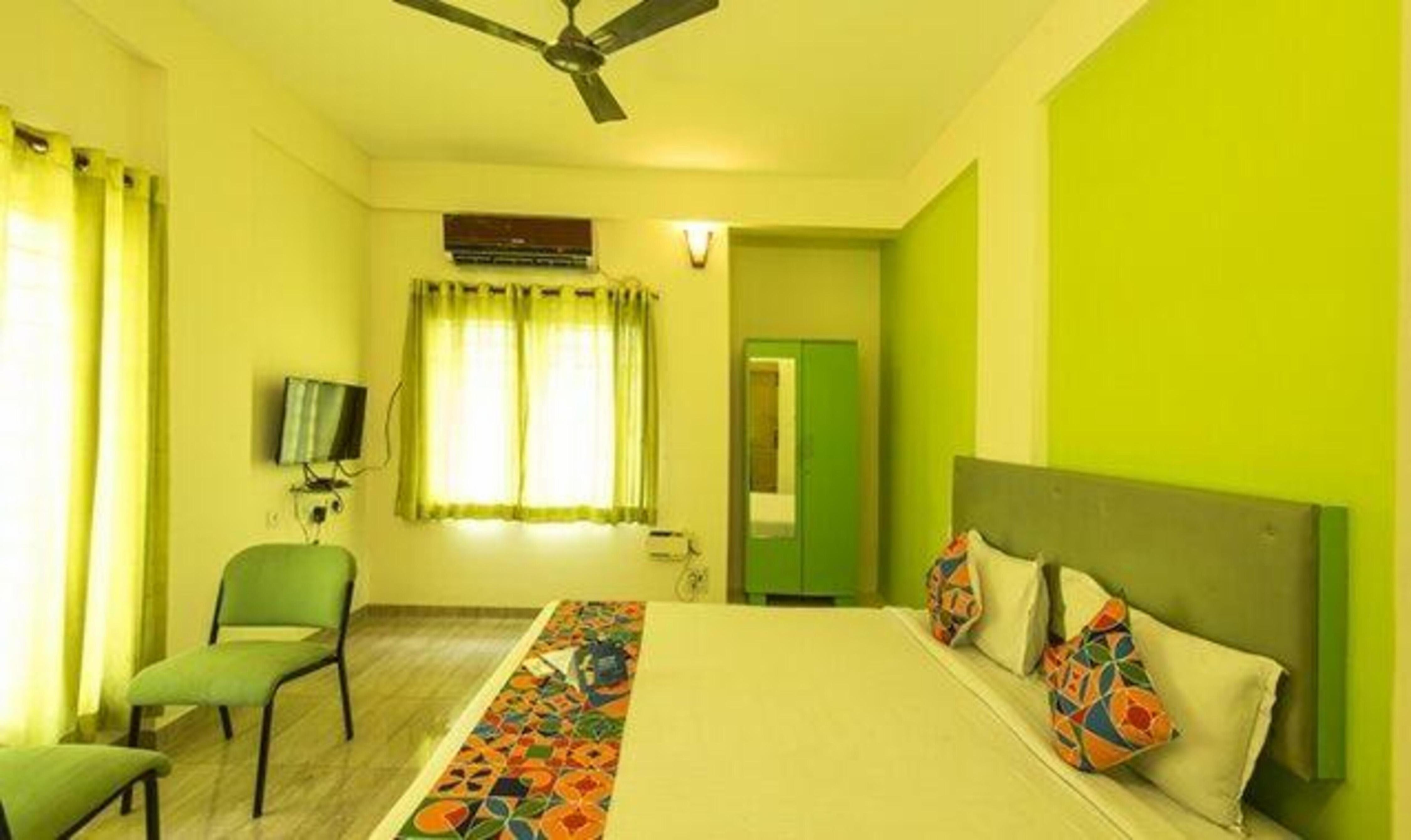 Photos of FabHotel Green Tree Homestay Hotel in Chennai