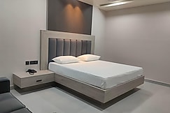 Hotel Hill View, Phulbani