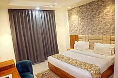 HOTEL MARINE HOUSE, Agra