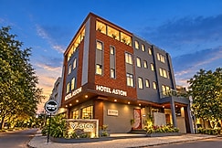 Hotel Aston, Indore