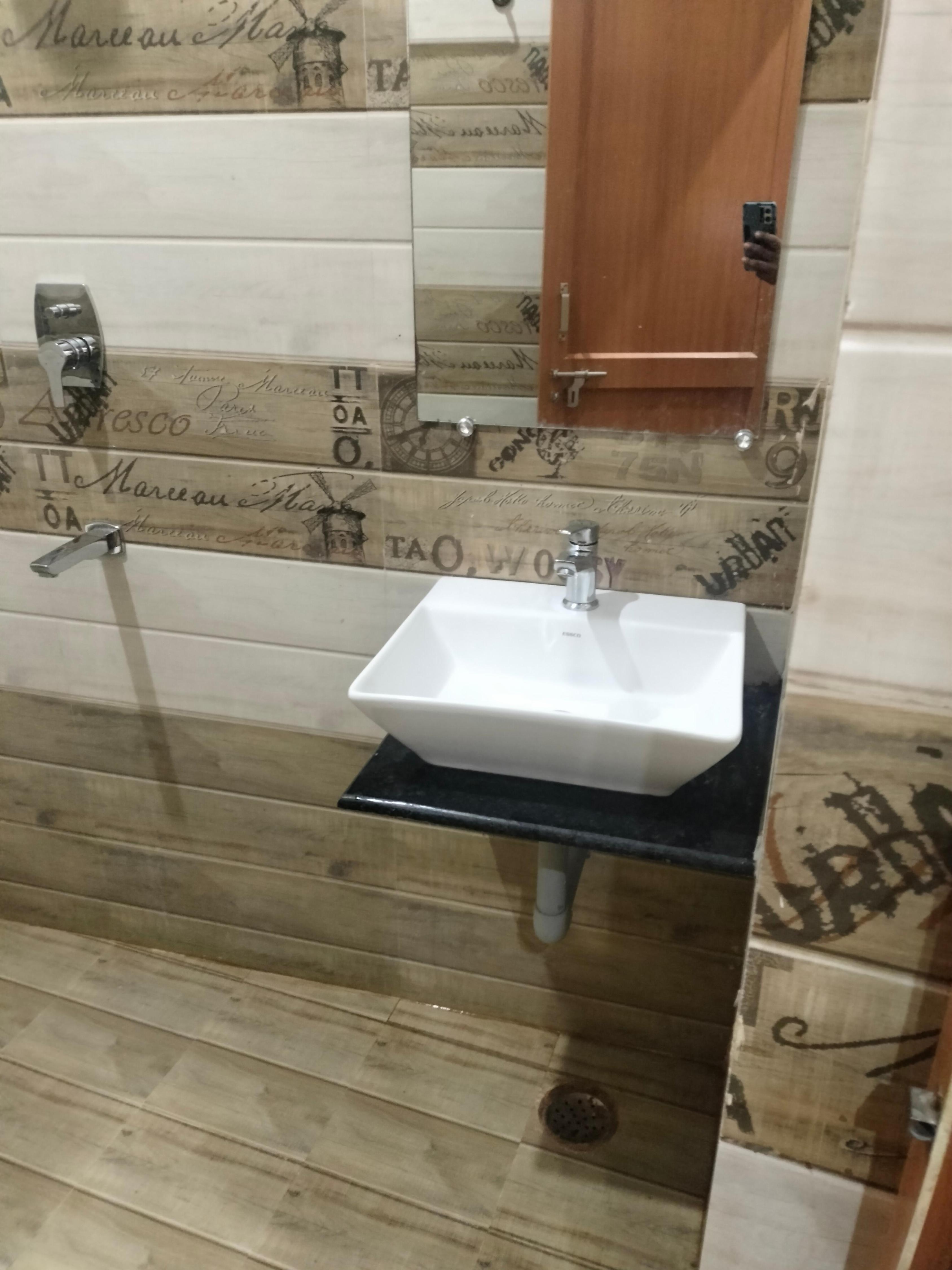 Hotel Shree Rama Inn - Tap to explore photos