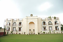 AAR Resort & Spa, Dehradun