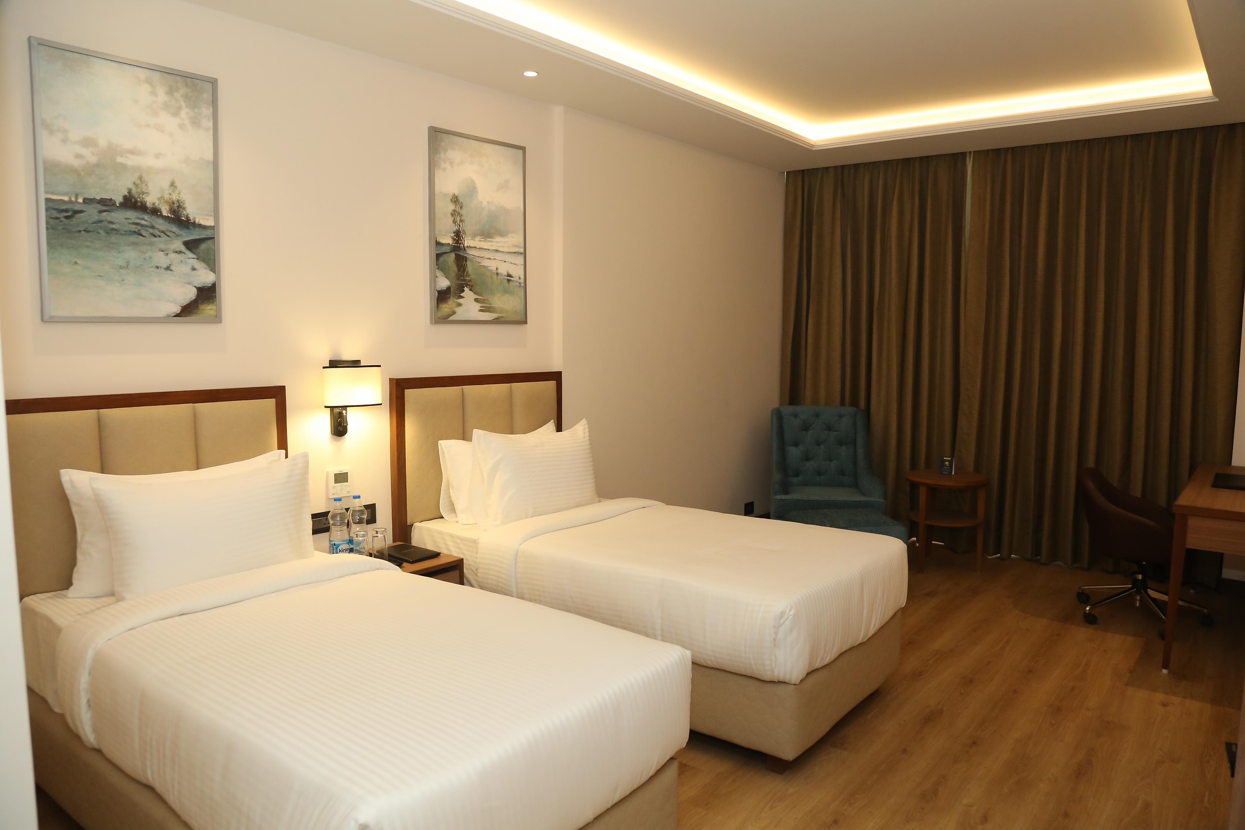 Golden Tulip Jalandhar - Tap to explore photos