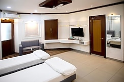 Hotel Majestic, Kolkata