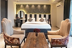 METRO STUDIOS NEAR ARTEMIS HOSPITAL, Gurgaon