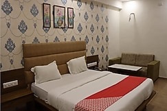 Hotel Legend Modasa, Modasa
