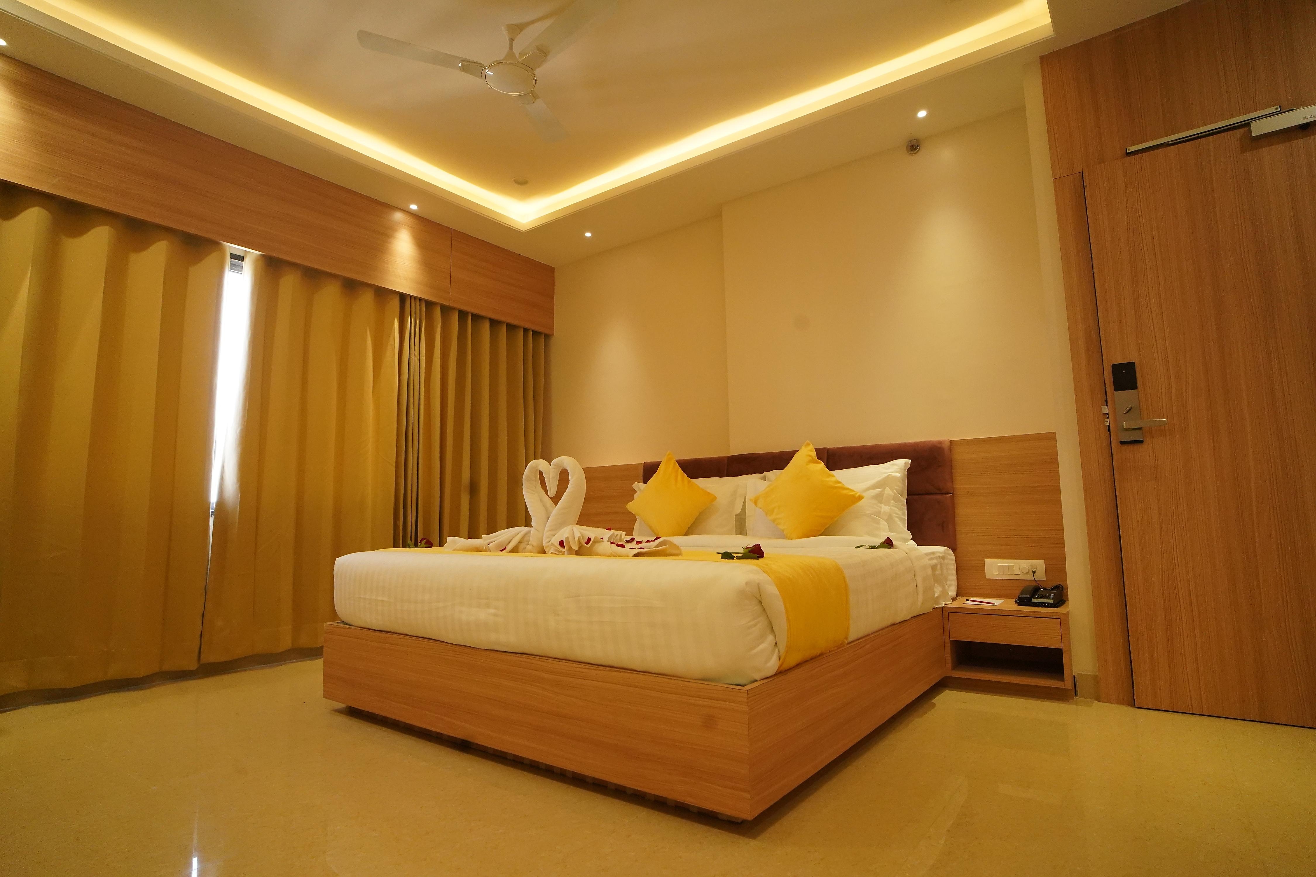 Hotel Rudura Palace - Tap to explore photos
