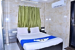 PSK GRAND LUXURY ROOMS, Nellore