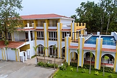 Aranya Resort Bolpur Shantiniketan, Durgapur