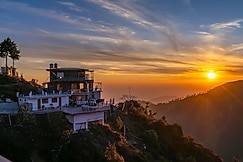 Highlanders cafe and stay, Barkot