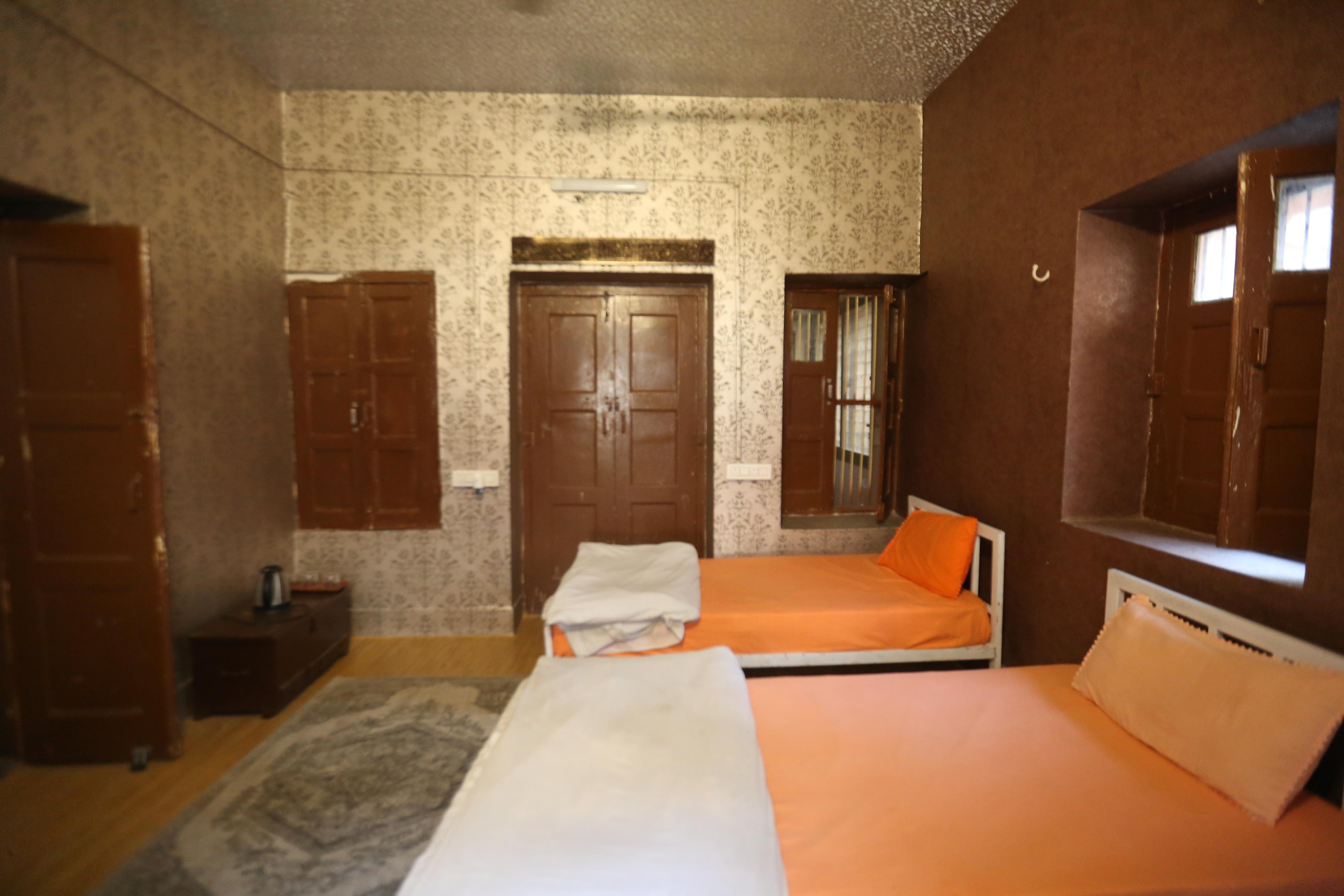 Vedic Dham Ganga - Tap to explore photos