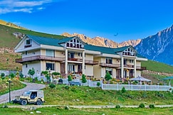 Golden Meadows Hotels & Resorts, Sonmarg, Sonmarg