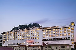 Ramada by Wyndham Gangtok Hotel & Casino Golden, Gangtok