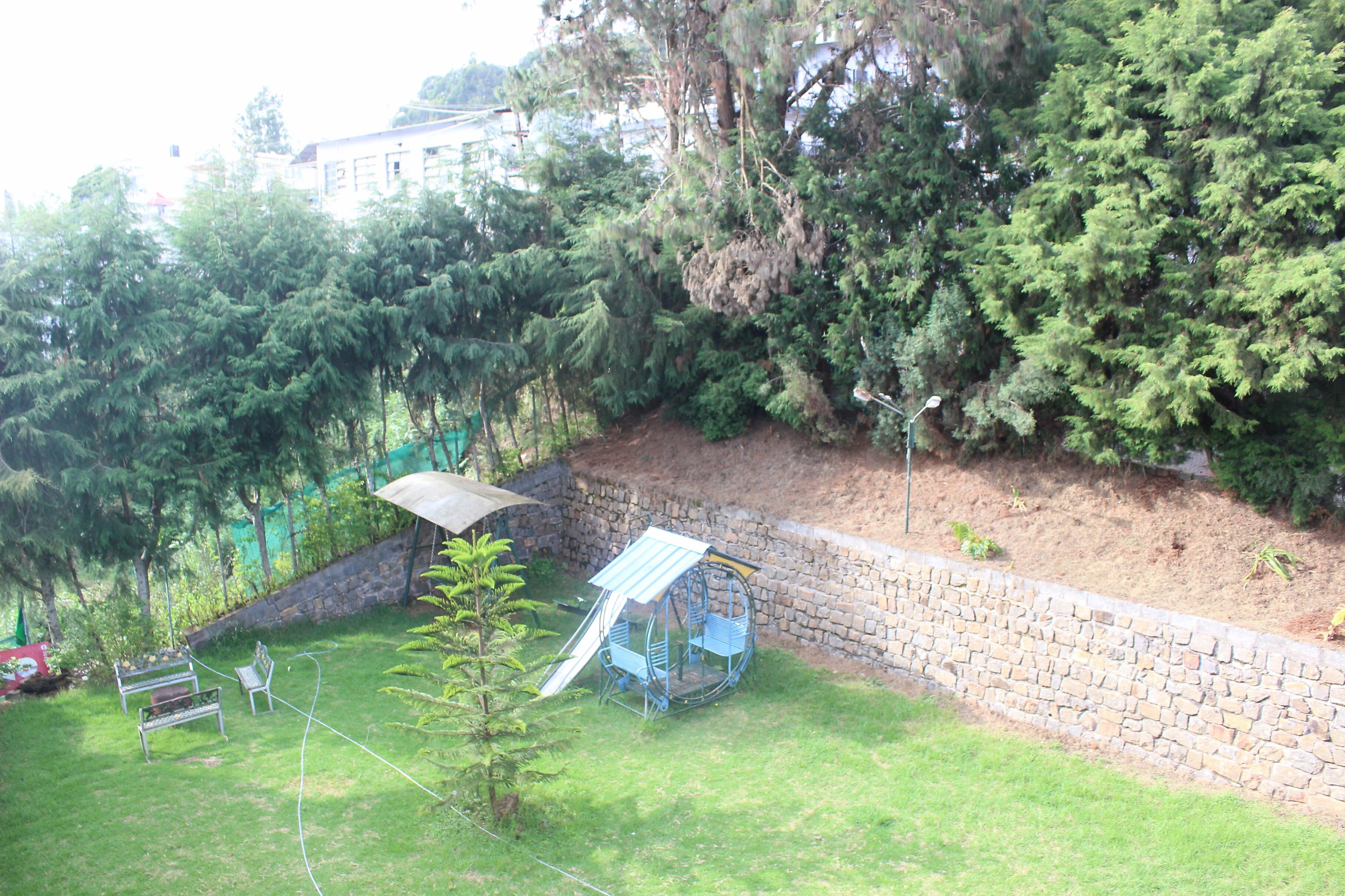 Eden Garden Hill Stay - Tap to explore photos