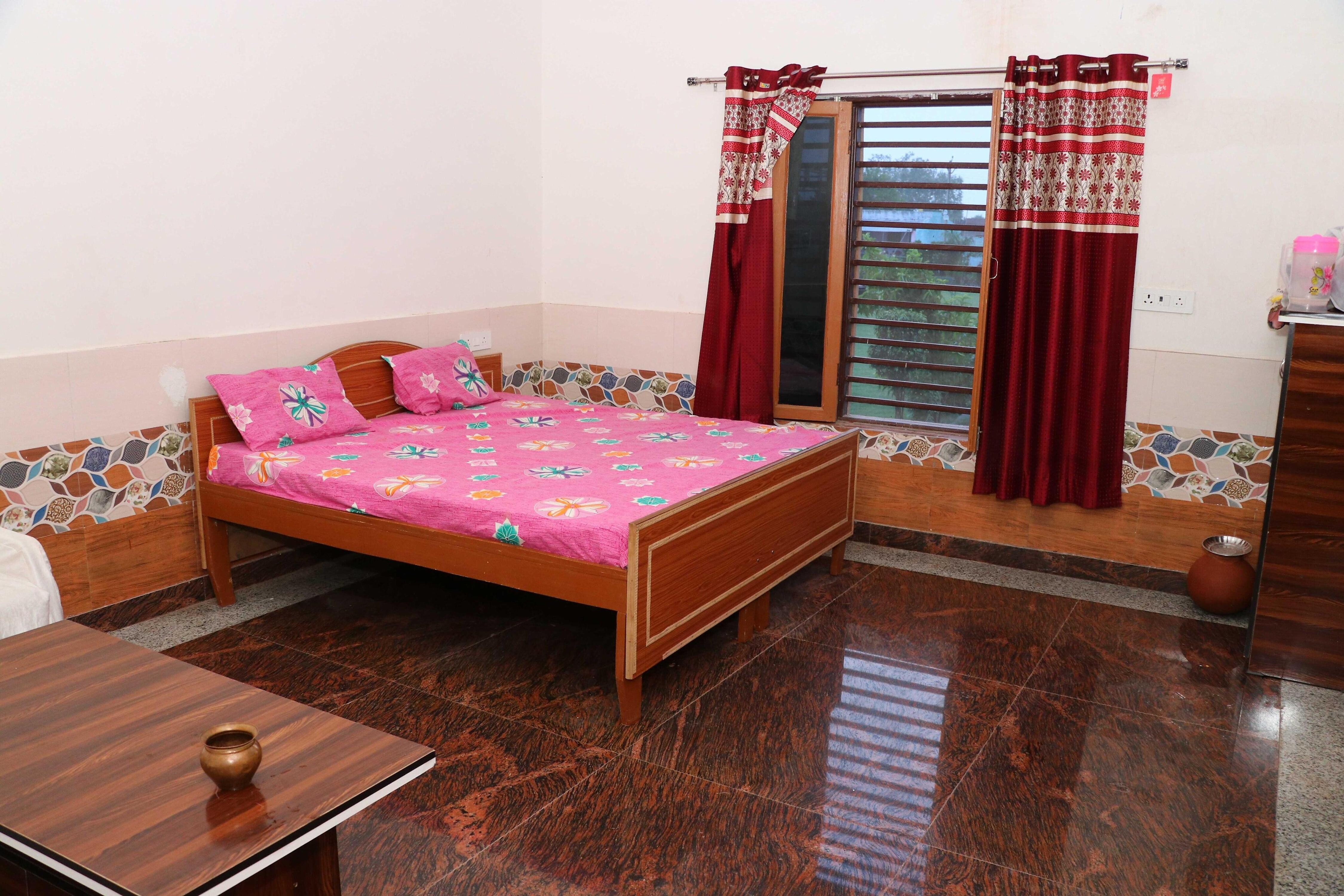 Hotel O POP Angoori Farm House - Tap to explore photos