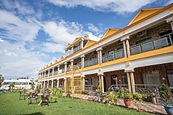 Sweet Dream Beach Resort, Mandarmani