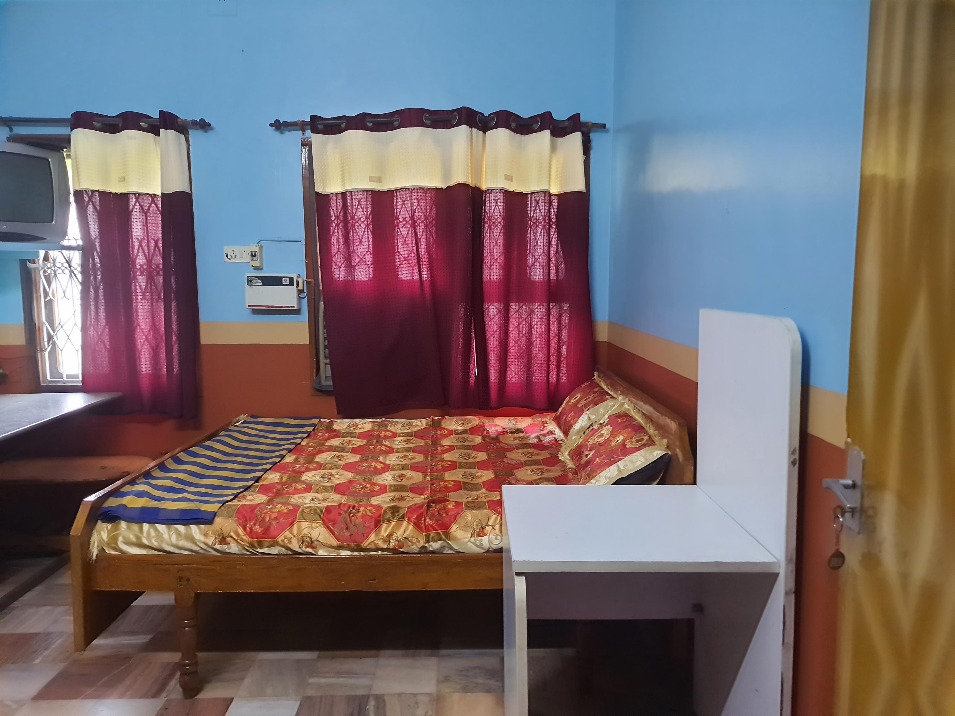 amman lodge komarapalayam - Tap to explore photos