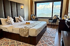 Hotel Mini Switzerland, Dalhousie