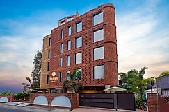 Indus Suites, Nagpur