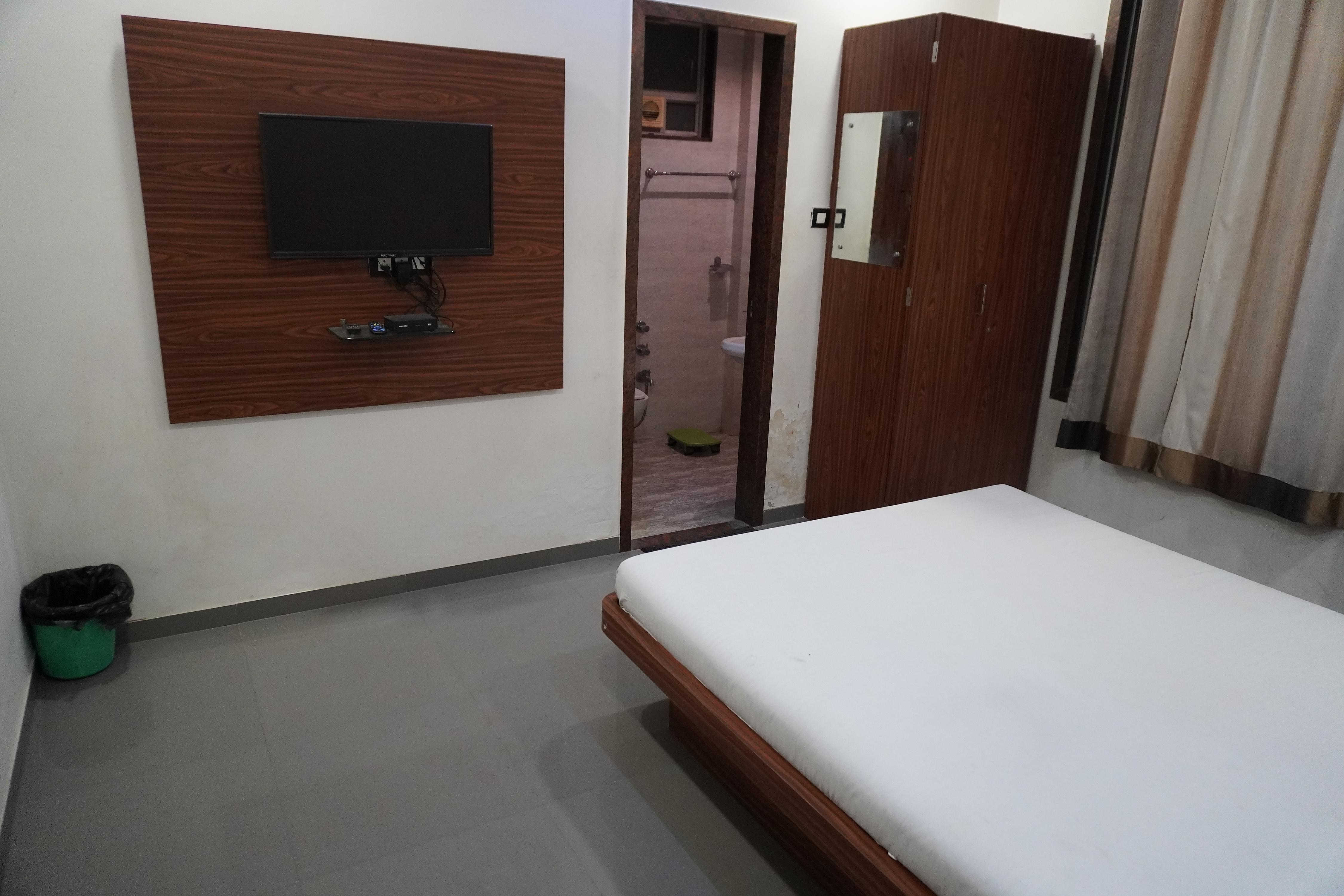 Hotel RahulRaj - Tap to explore photos