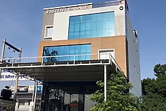 Prithvi Place Hotel And Restaurant, Lasadiya