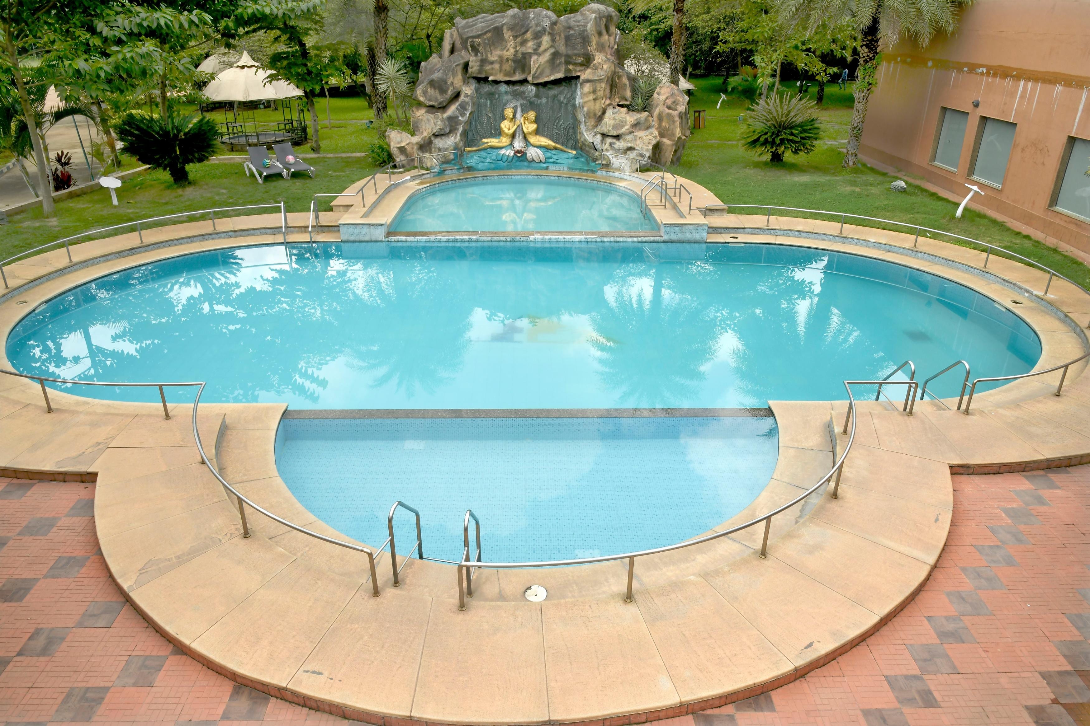 Golden Amoon Resorts and Spa - Tap to explore photos
