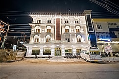 Hotel Raj Darbar, Ayodhya