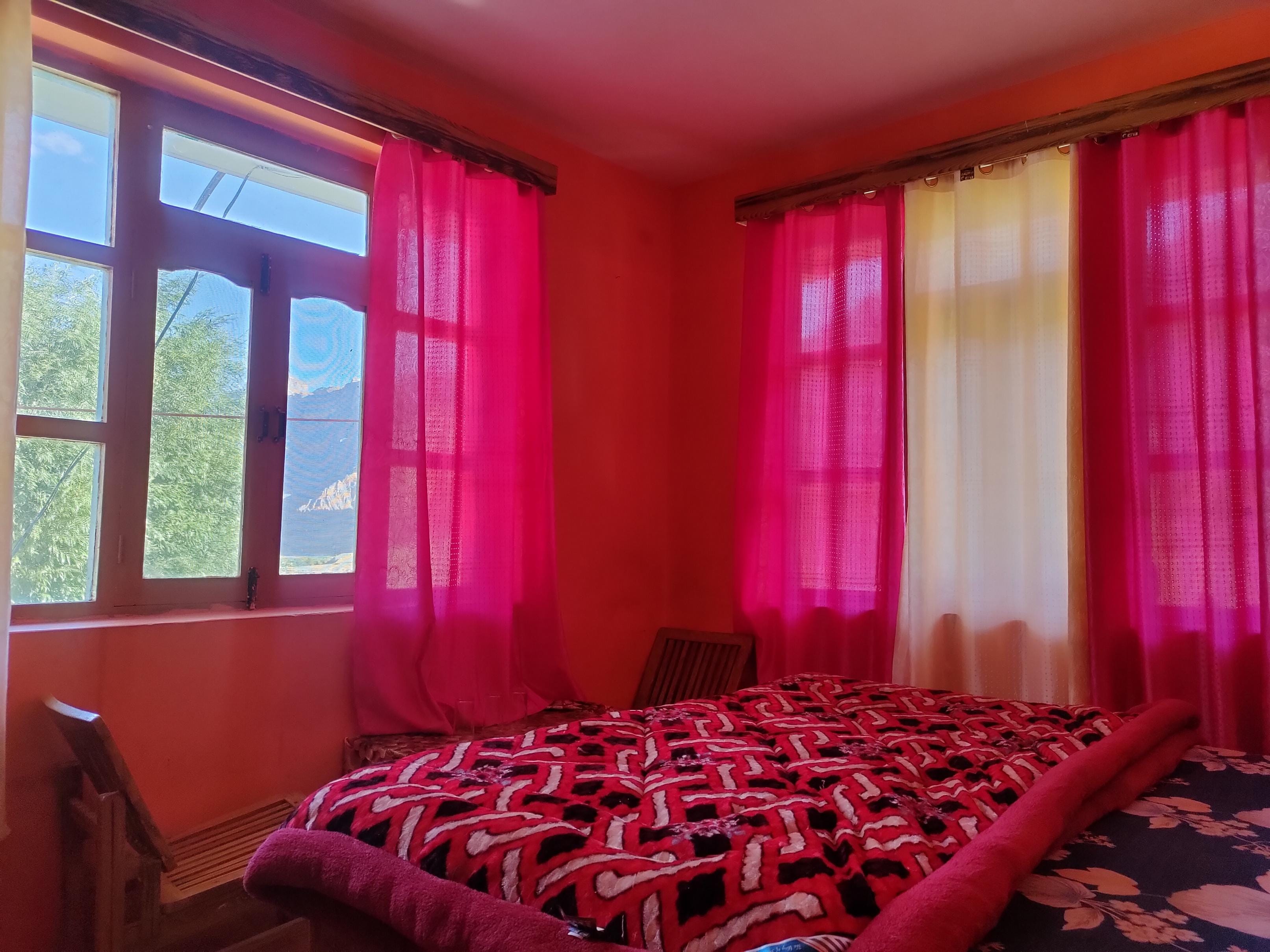 PHAN DHEY GUEST HOUSE - Tap to explore photos