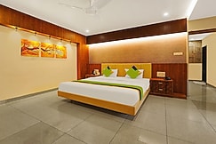 Treebo Surya Comforts, 200 Mtrs From Kolhapur Railway Station, Kolhapur