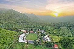 Kavish Holiday Hill Resort, Udaipur
