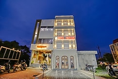 HOTEL PAVILION, Indore