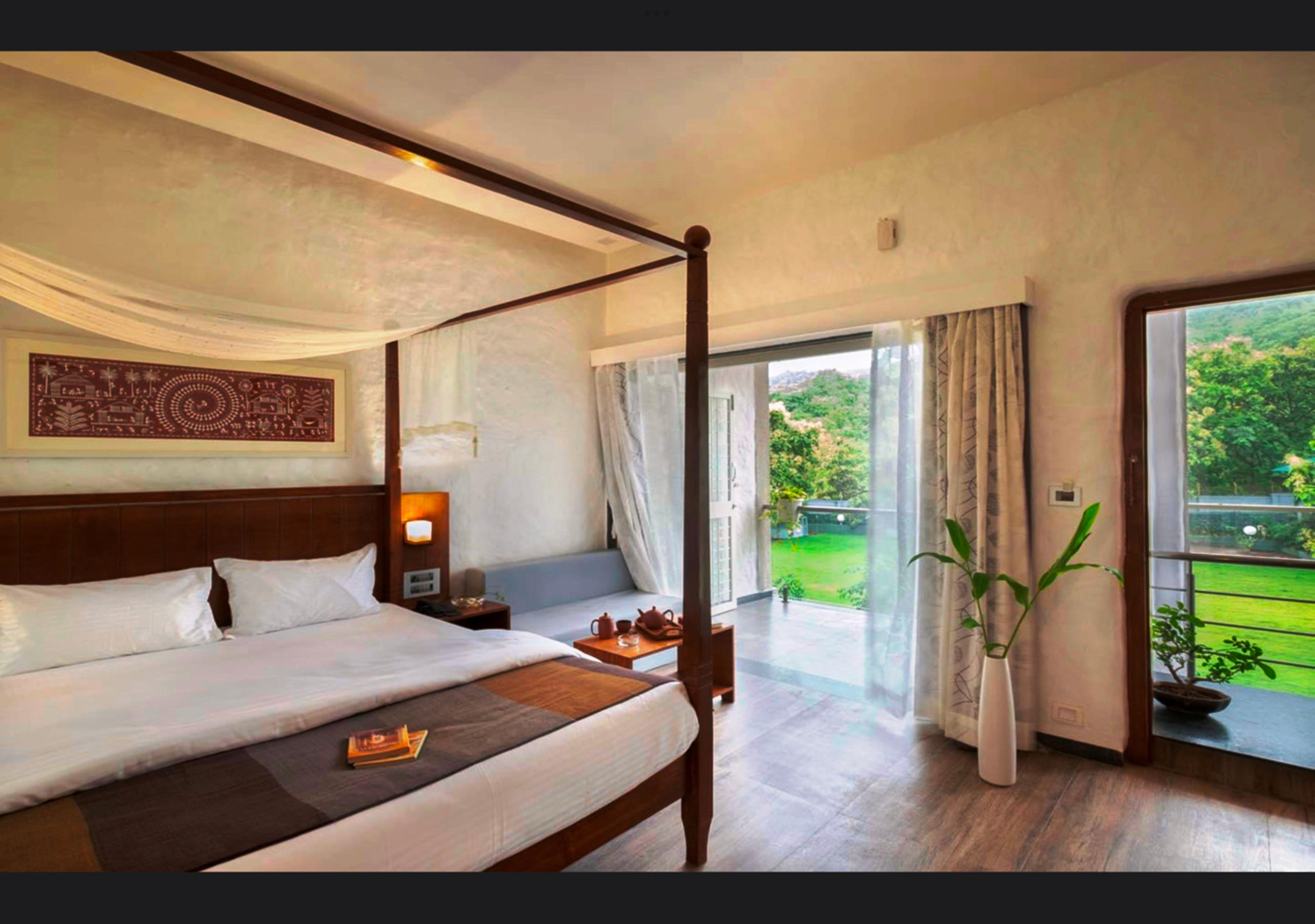 Nature View Room 1