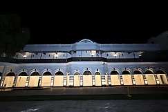 SAROJA HERITAGE HOTEL, Varanasi, Varanasi