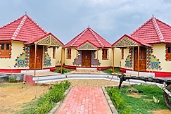 Khadir Homestay Resort Dholavira