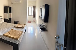 Shreeji Sadan Dilen Guest House, Savli
