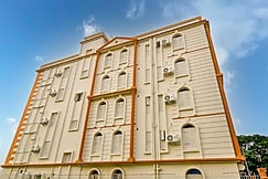 Hotel Jheel Mahal, Kolkata