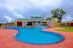 D CLOUDS The Natures Resort Pure Veg Gaganbawada, Bavda