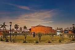 Lumbini Hokke Hotel, Lumbini