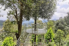 Happy Days Homestay, Munnar