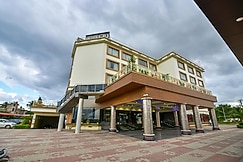 Hotel RJ, Bardhhaman, Barddhaman