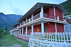 Prashanti Retreats, Dehradun